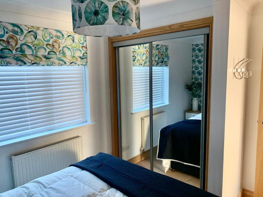 Crabshell Quay Waterfront Living In Kingsbridge Appartement Kingsbridge  Buitenkant foto