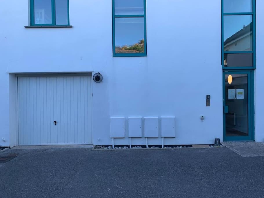 Crabshell Quay Waterfront Living In Kingsbridge Appartement Kingsbridge  Buitenkant foto