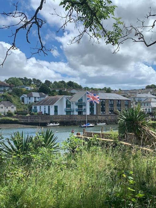 Crabshell Quay Waterfront Living In Kingsbridge Appartement Kingsbridge  Buitenkant foto