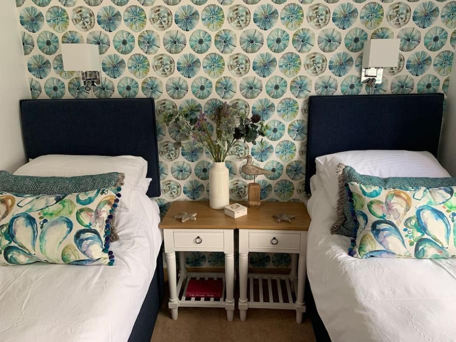 Crabshell Quay Waterfront Living In Kingsbridge Appartement Kingsbridge  Buitenkant foto