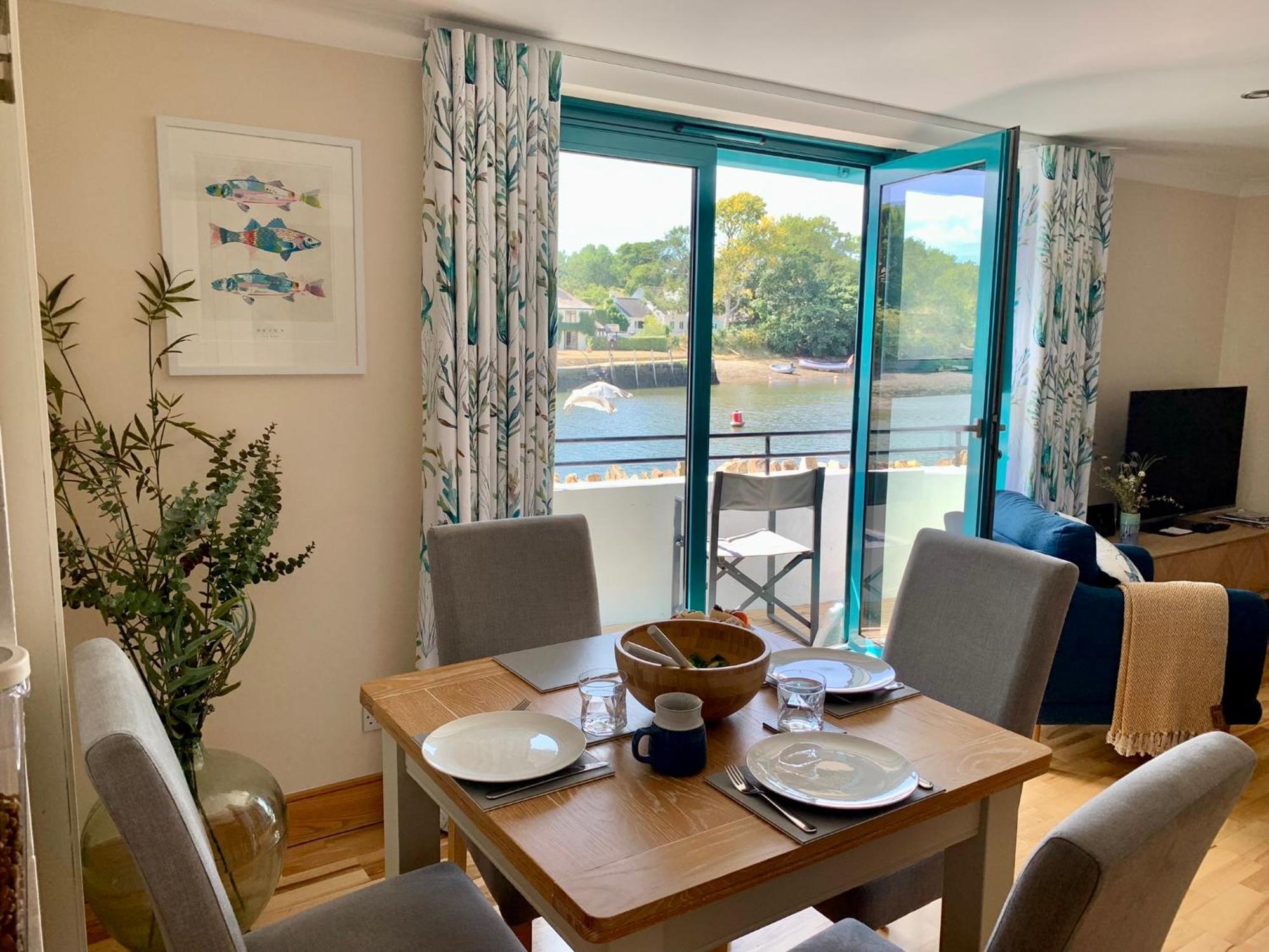 Crabshell Quay Waterfront Living In Kingsbridge Appartement Kingsbridge  Buitenkant foto